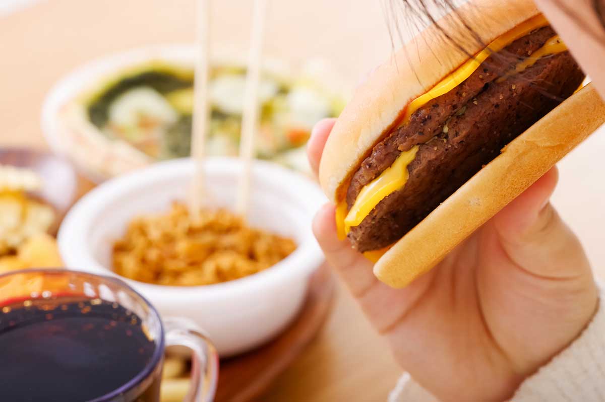 トランス脂肪酸を含む食べ物